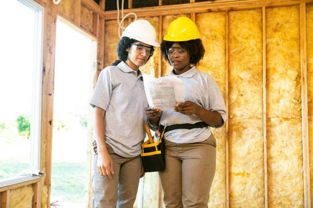 Best Spray Foam Insulation  in Menasha, WI